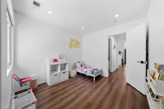 Photo #2: PTP2600985 Listing