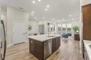 Photo #3: PTP2601055 Listing 