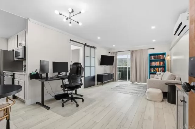 MLS: PTP2601101 Condo For Sale