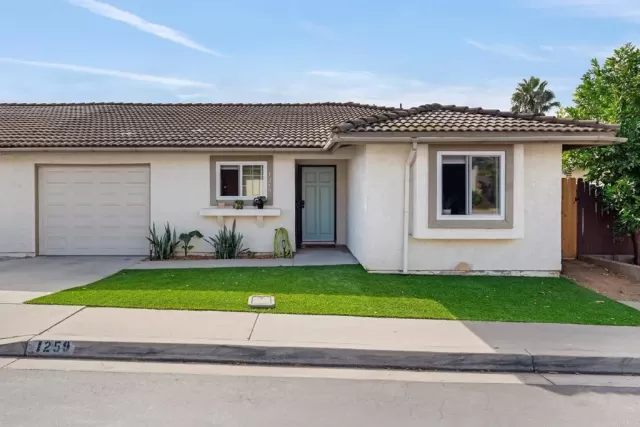 MLS: PTP2601105 Condo For Sale