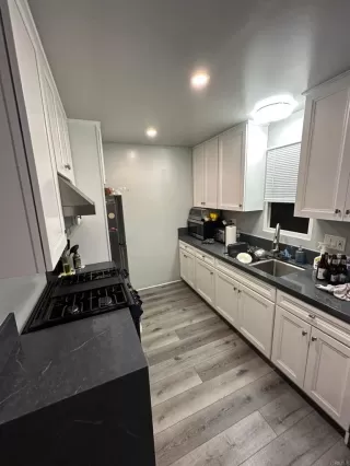 Photo #5: PTP2601128 Listing