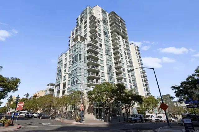 MLS: PTP2601143 Condo For Sale