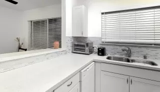 Photo #5: PTP2601198 Listing 