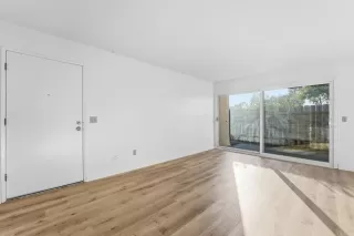 Photo #3: PTP2601208 Listing