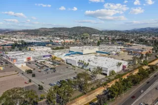 Photo #3: PTP2601244 Listing