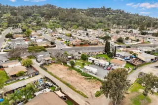 Photo #2: PTP2601246 Listing