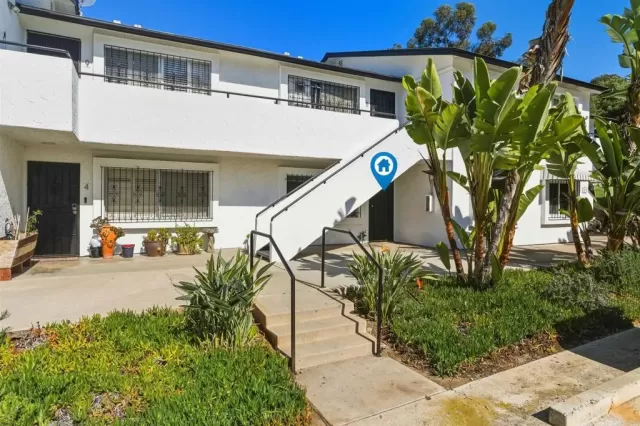 MLS: PTP2601255 Condo For Sale