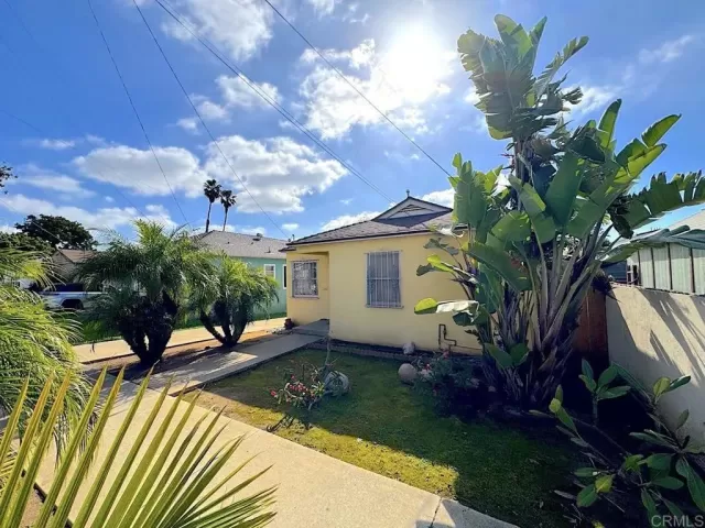 MLS: PTP2601262 Condo For Sale