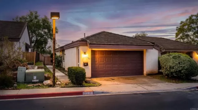 MLS: PTP2601359 Condo For Sale