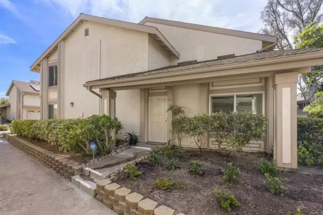 MLS: PTP2601468 Condo For Sale