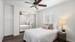 Browse active condo listings in NEW COURT SQUARE