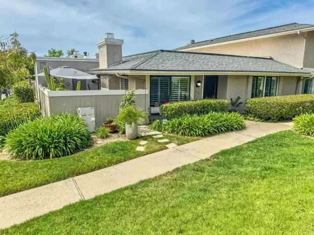 MLS: PTP2601532 Condo For Sale