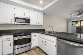 Photo #3: PTP2601544 Listing