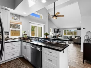 More Details about MLS # PTP2601676 : 1007 HOWARD AVENUE UNIT 47