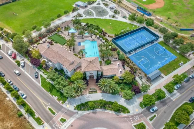 MLS: PTP2601735 Condo For Sale
