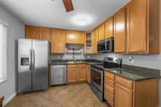 Photo #2: PTP2601776 Listing 