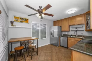 Photo #3: PTP2601776 Listing 