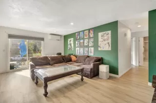 Photo #5: PTP2601829 Listing