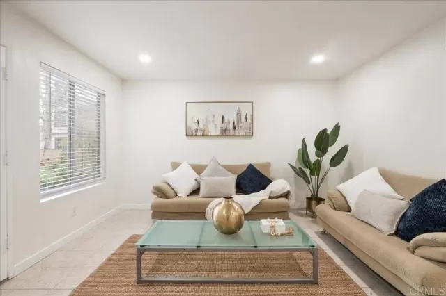 MLS: PTP2601875 Condo For Sale