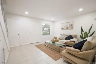 Photo #3: PTP2601875 Listing 