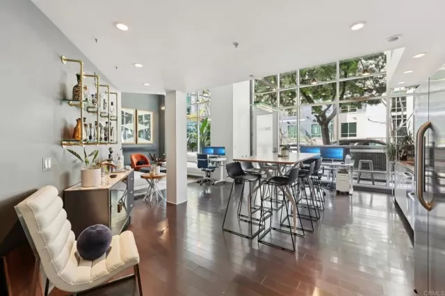 MLS: PTP2601884 Condo For Sale