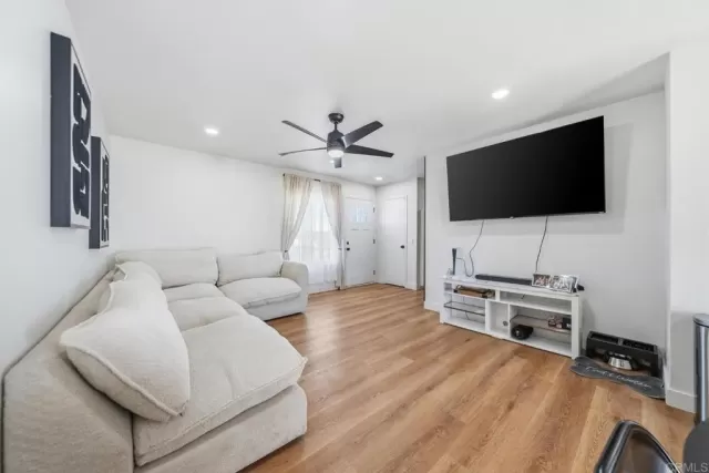 MLS: PTP2601924 Condo For Sale