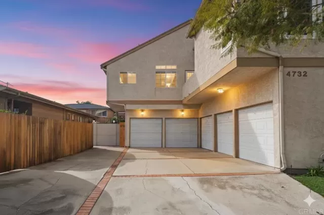 MLS: PTP2601953 Condo For Sale