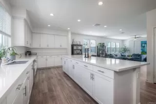 Photo #2: PTP2601978 Listing