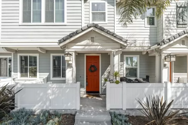 MLS: PTP2602040 Condo For Sale