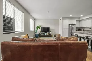 Photo #6: PTP2602040 Listing 