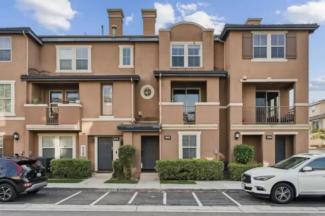 MLS: PTP2602041 Condo For Sale