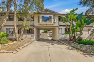 More Details about MLS # PTP2602046 : 4847 PARKS AVENUE UNIT 25