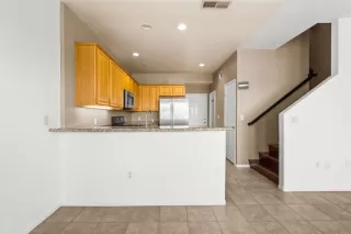 Photo #5: PTP2602061 Listing