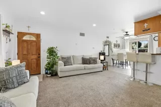 Photo #5: PTP2602074 Listing 