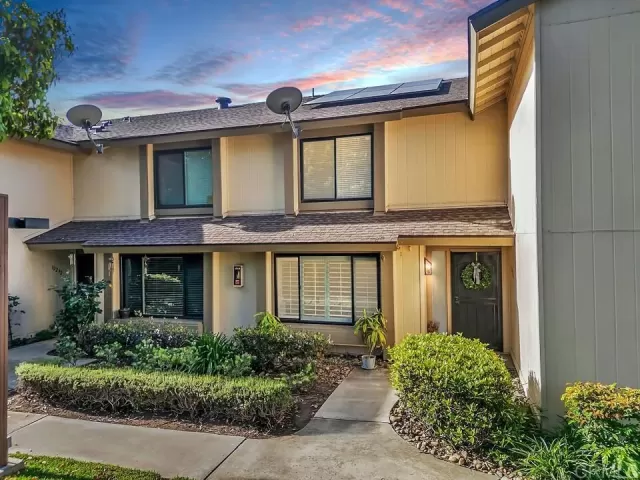 MLS: PTP2602099 Condo For Sale