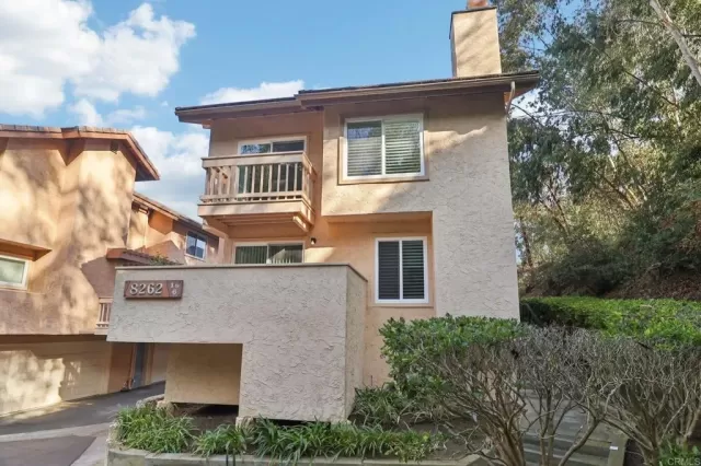 MLS: PTP2602211 Condo For Sale