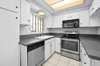 Photo #3: PTP2602212 Listing 