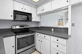 Photo #4: PTP2602212 Listing 