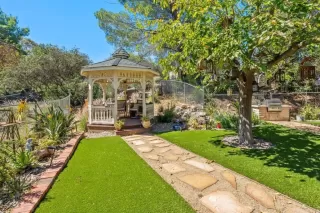 Photo #3: PTP2602243 Listing 