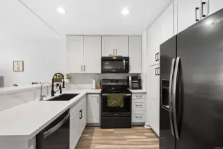 More Details about MLS # PTP2602259 : 6780 FRIARS ROAD UNIT 243