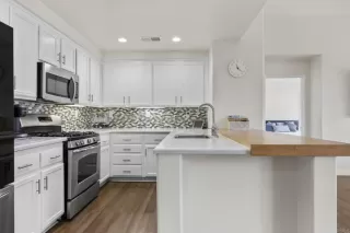 Photo #4: PTP2602261 Listing 