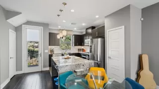 Photo #3: PTP2602322 Listing