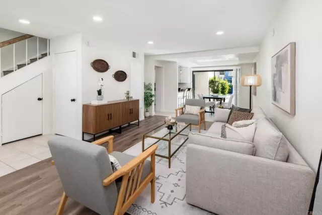 MLS: PTP2602323 Condo For Sale