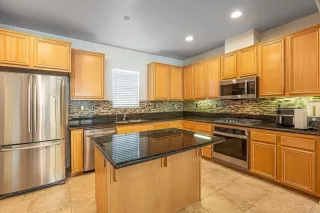 Photo #2: PTP2602353 Listing 