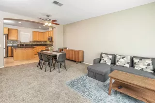 Photo #5: PTP2602353 Listing 