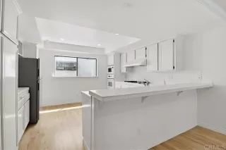 Photo #4: PTP2602403 Listing