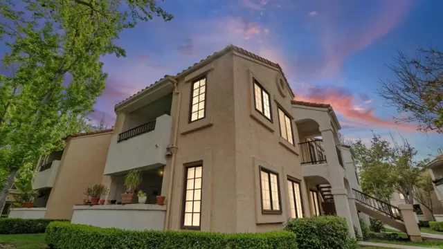 MLS: PTP2602406 Condo For Sale