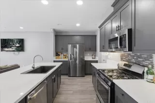 Photo #5: PTP2602507 Listing 