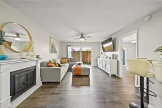 Photo #2: PTP2602557 Listing