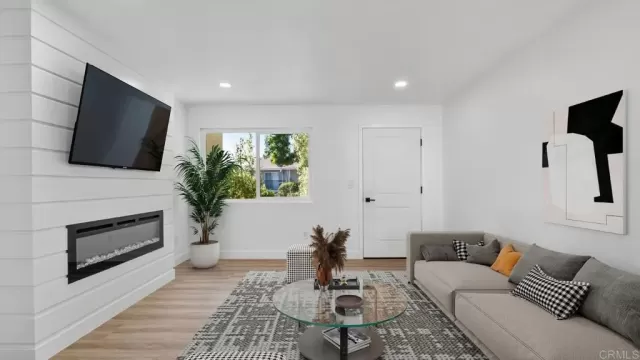 MLS: PTP2602601 Condo For Sale